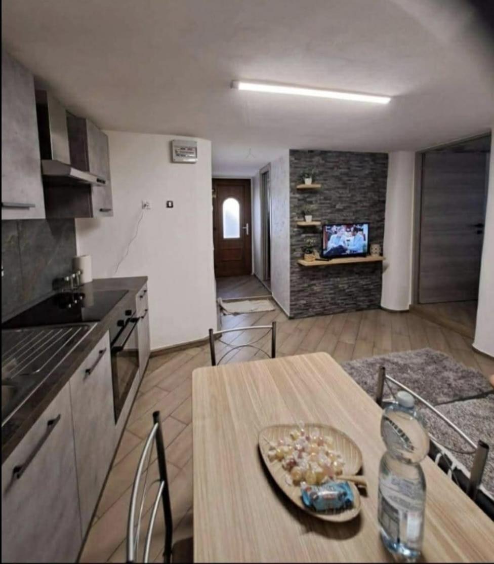 דירות מצאנו Casa Jasmina מראה חיצוני תמונה