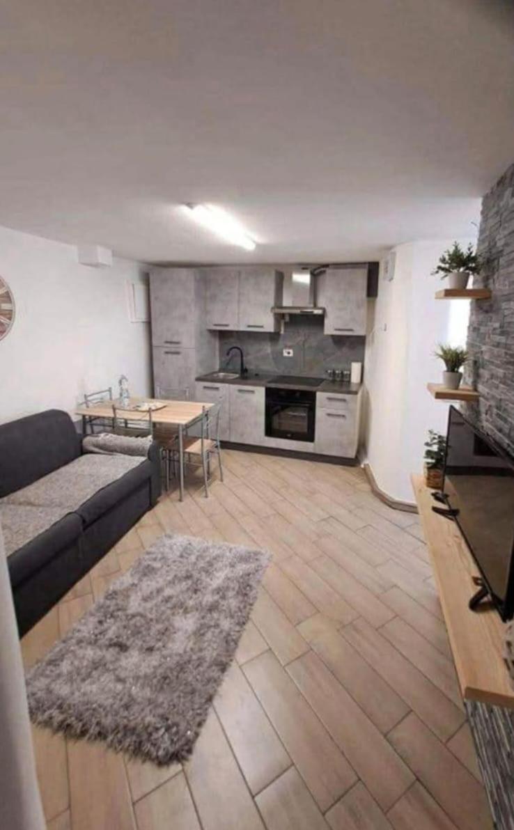 דירות מצאנו Casa Jasmina מראה חיצוני תמונה